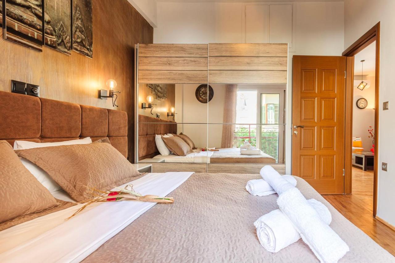 Cuckoo'S Nest - Kalamata City Centre Luxury Extérieur photo
