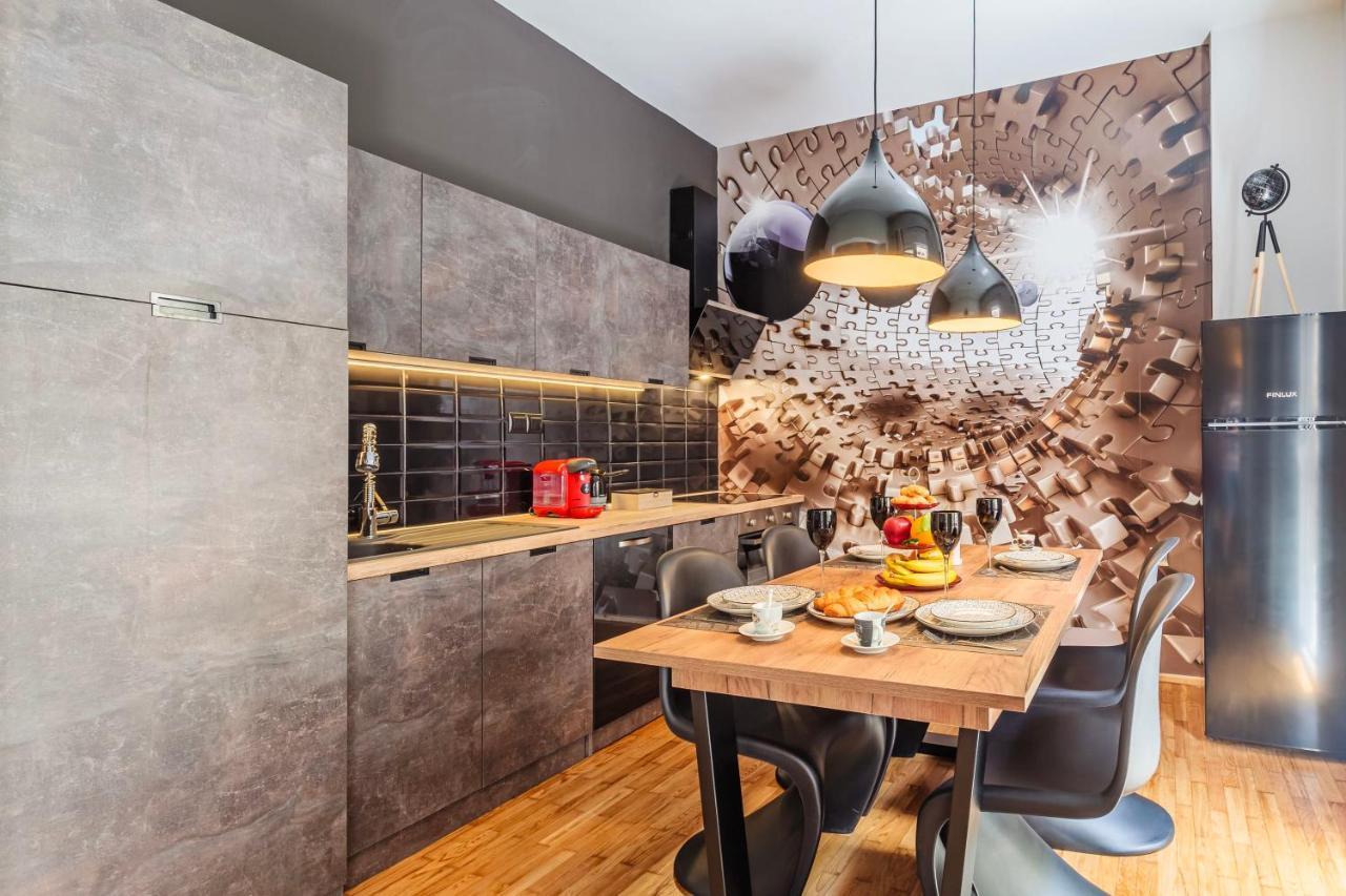Cuckoo'S Nest - Kalamata City Centre Luxury Extérieur photo